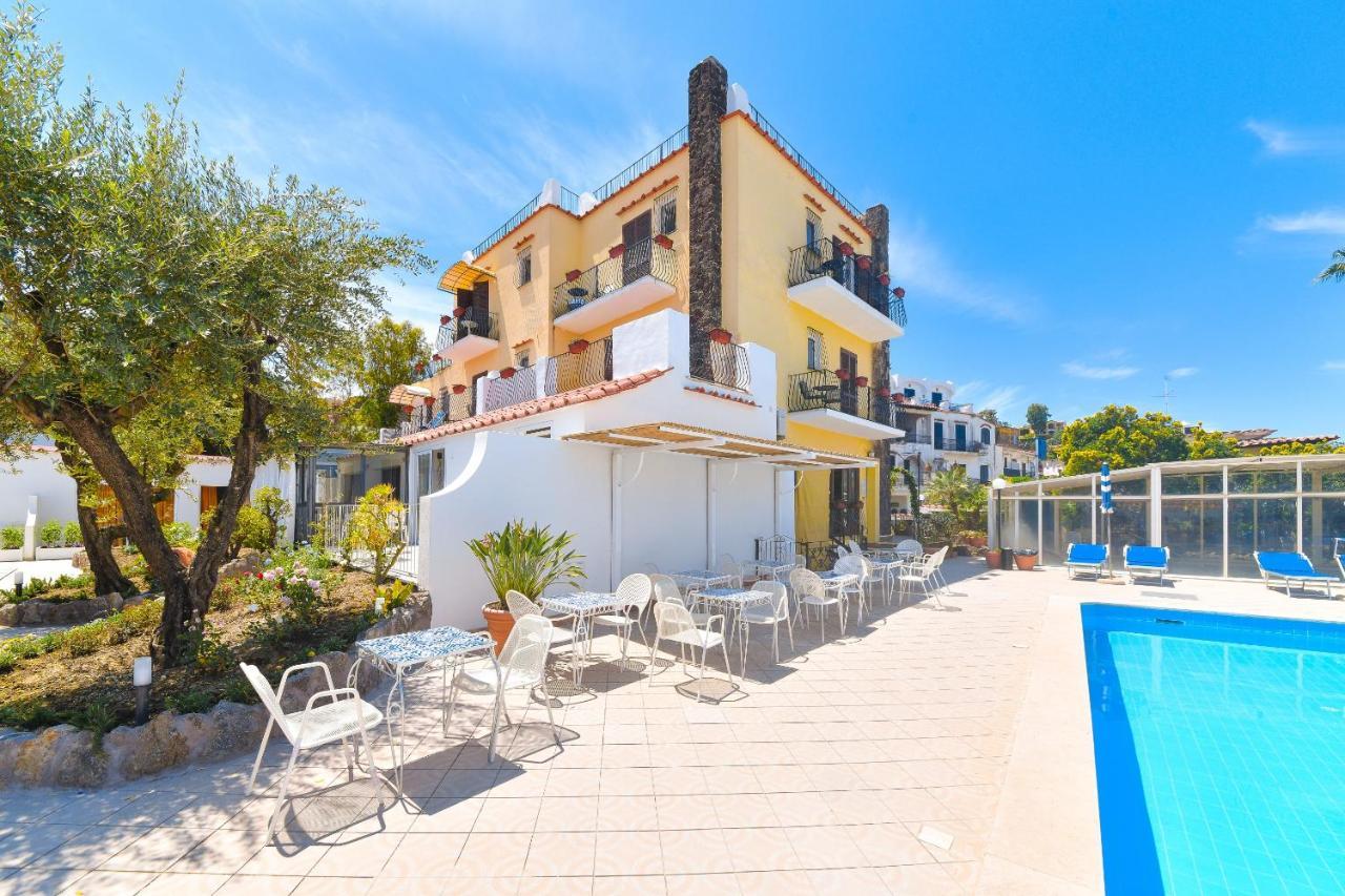 Lacco Ameno  Hotel Terme Principe מראה חיצוני תמונה
