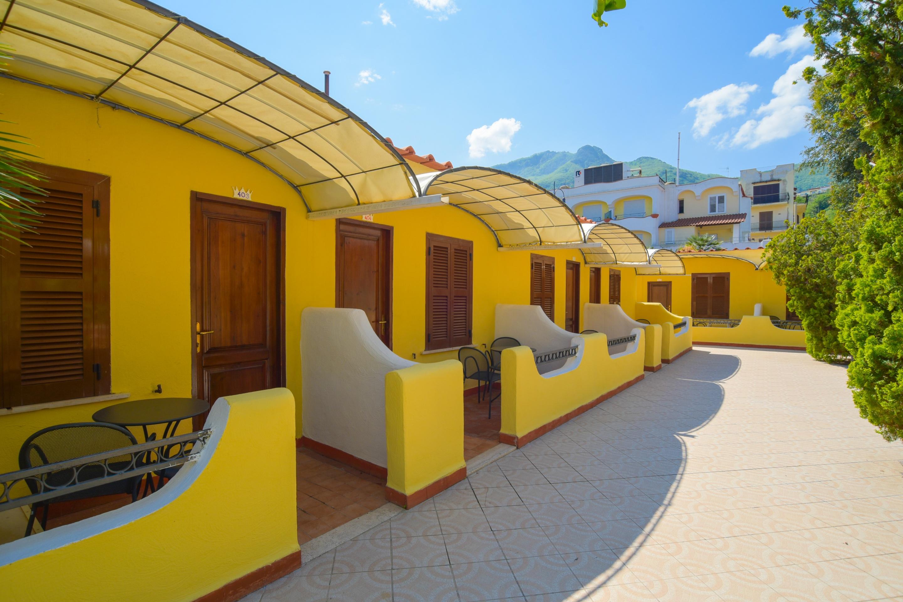 Lacco Ameno  Hotel Terme Principe מראה חיצוני תמונה