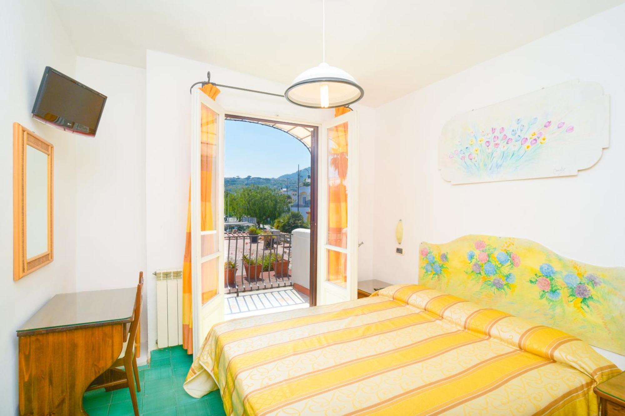 Lacco Ameno  Hotel Terme Principe מראה חיצוני תמונה